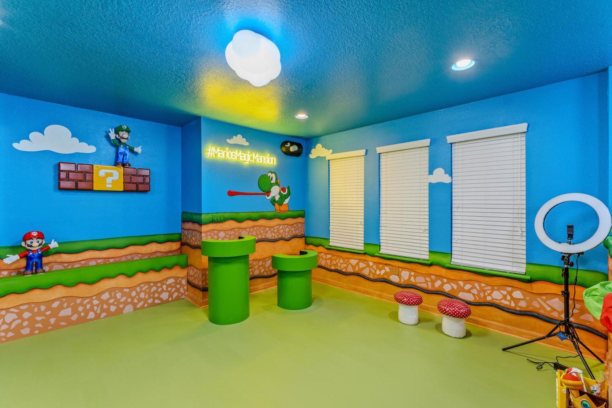 Mario'S Magic Mansion - Family Fun! Private Heated Pool & Spa 4 Miles To Disney! Villa Kissimmee Exteriör bild